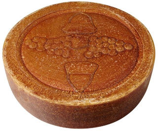 Weintraubenkäse